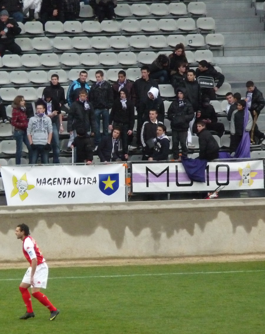 LE F.C.ISTRES OUEST PROVENCE ..LA PROVENCE SEREINE  - Page 6 212680P1130668