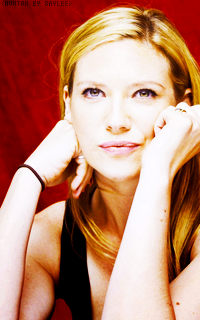 Anna Torv 21824238A7