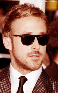 Ryan Gosling 22066762R8