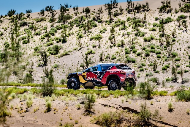 Silk Way Rally 8 : Tir Groupé Des Peugeot 2008 DKR  235132578b7428d4ff2