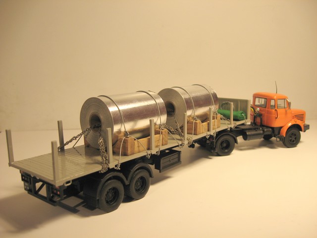 collection  ALTAYA" camions d'autrefois  "  au 1/43 - Page 6 235754IMG6775