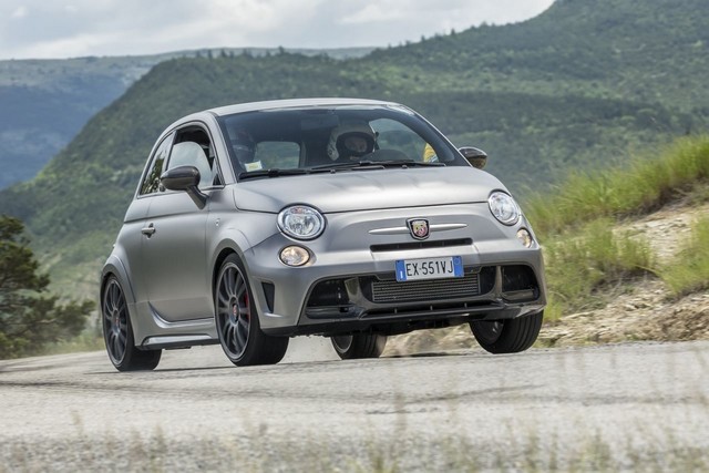 Abarth Au Salon de Francfort 240826Abarth695Biposto