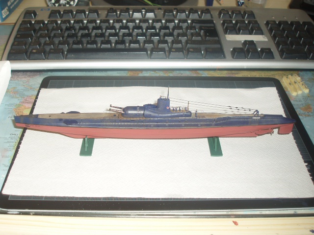 Montage du sous-marin SURCOUF. 245247r95b