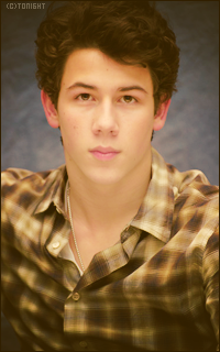 Junior's Gallery (or Tonight) - Page 2 247540NickJonas1