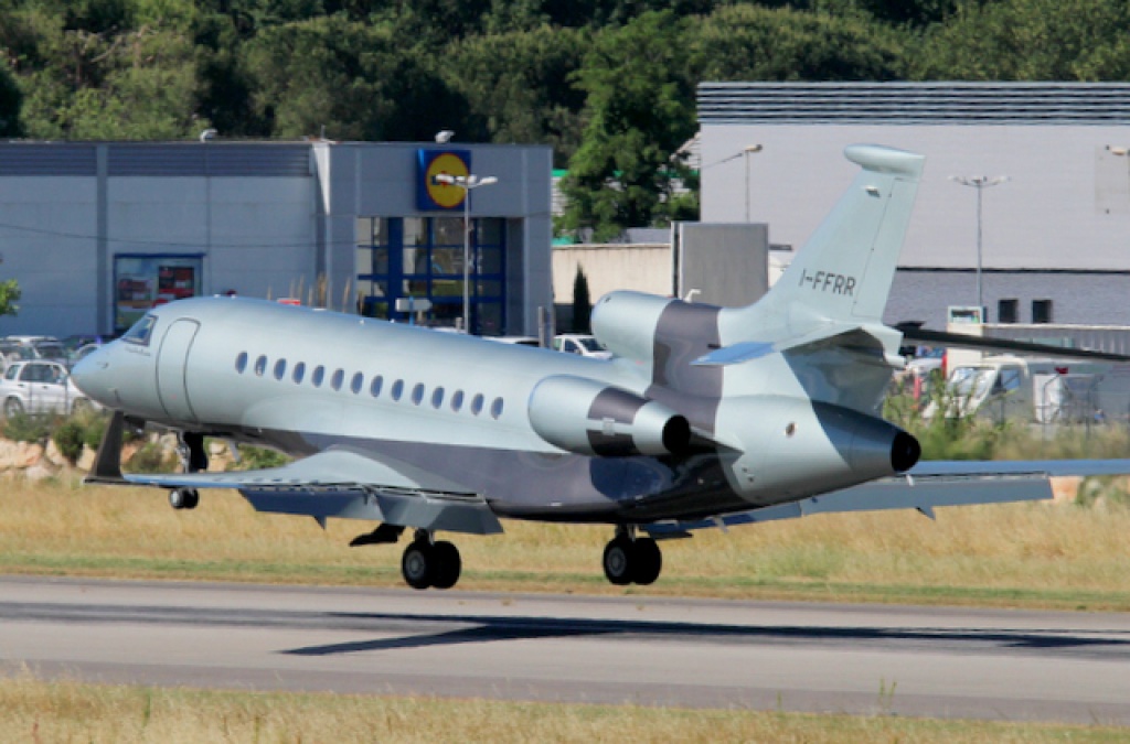 Aéroport de Cannes-Mandelieu [LFMD-CEQ] Mai 2015 - Page 3 250093IMG7375