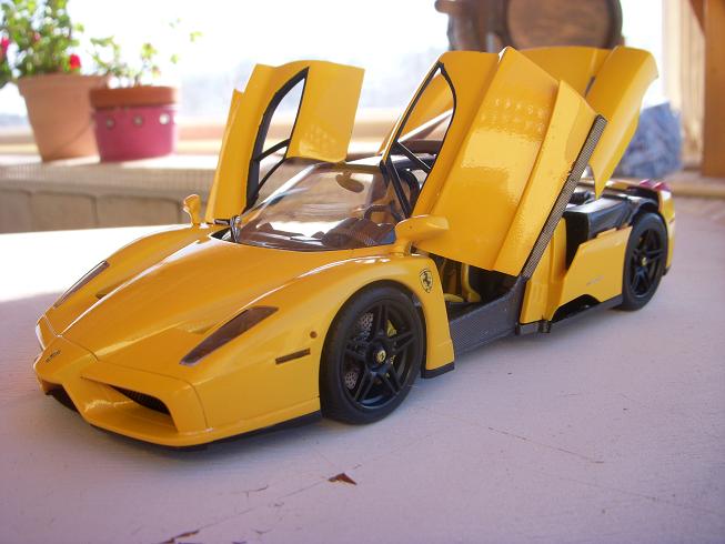 ferrari enzo jaune modena - Page 5 25075686