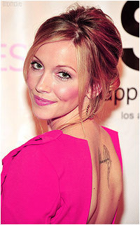 Katie Cassidy 253111200320c