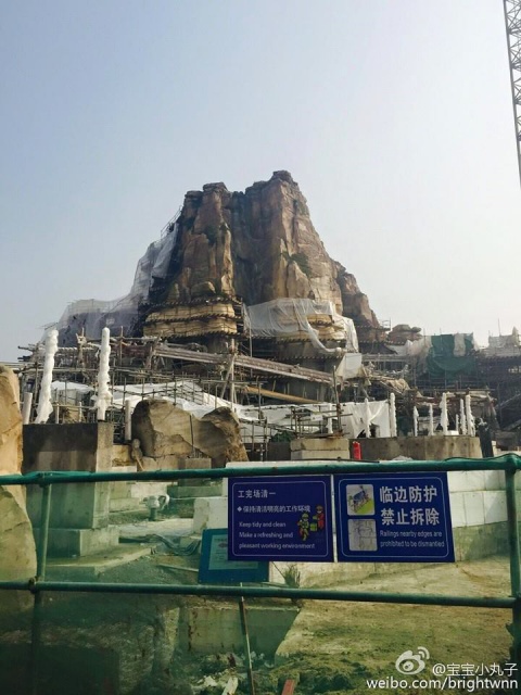 [Shanghai Disneyland] ADVENTURE ISLE (Soaring.../Roaring Rapids/Camp Discovery/Tarzan) 255222w32