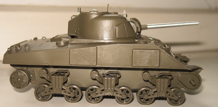 sherman M4 early Tamiya 1/35 Terminé! - Page 2 259936modles114002