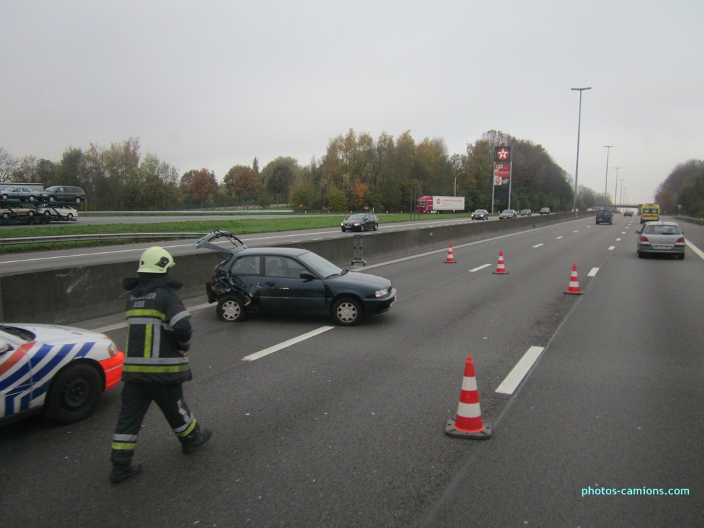 Accident sur la E42 à la sortie de Bruxelles 260003IMG2802Copier