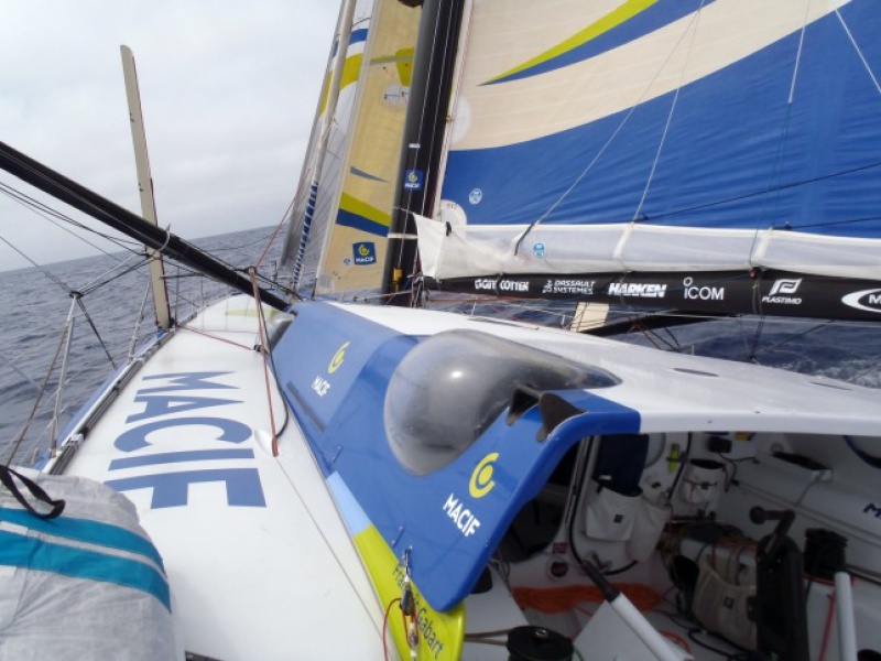 Le Vendée Globe au jour le jour par Baboune - Page 9 261626macifr6440