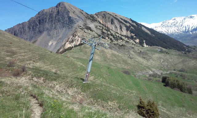 Télésiège fixe 4 places (TSF4) du Chal 26174420160521152024