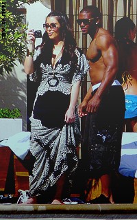 Kim Kardashian & Reggie Bush. 262743KimKReggieB15