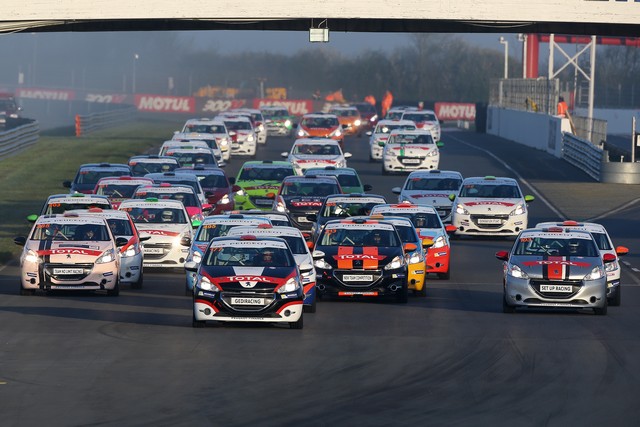 Rencontre Peugeot Sport : La Grande Famille Peugeot Sport Réunie Au Val De Vienne 271249552aa67a358f9