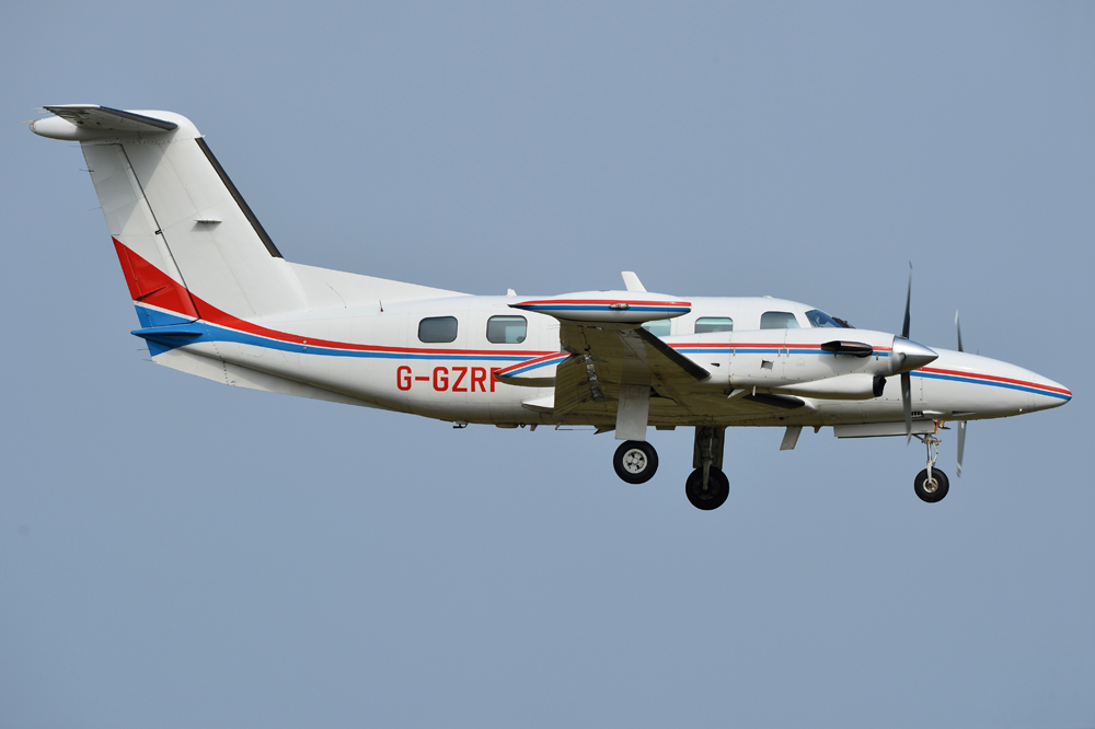 Spotting du 23/07/2014 ERJ135 Force Aérienne Belge 27363120140723NANTES002