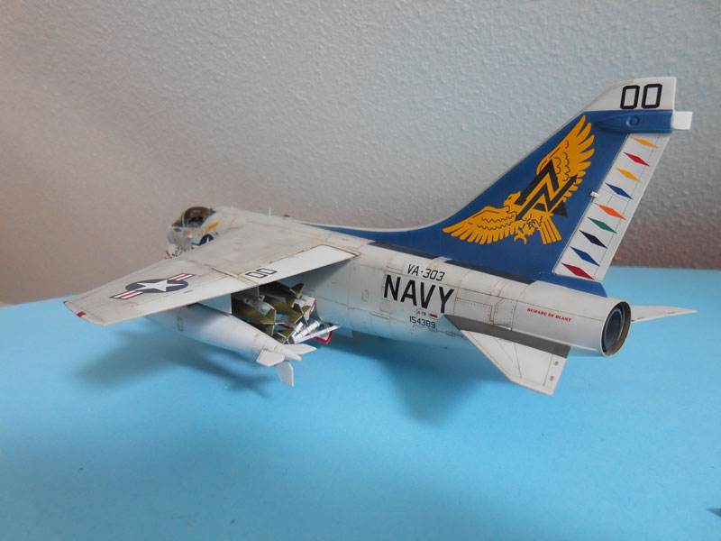 A-7 corsair B hobby boss 1/48.... - Page 2 281256yujj