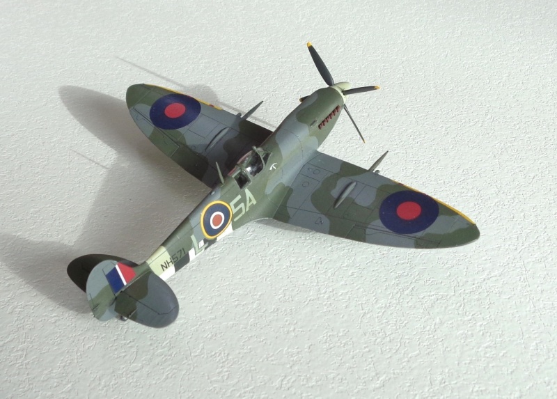 Spitfire Mk.IXc des cigognes 283238DSC02114