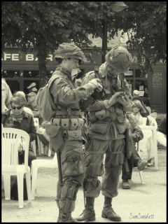 Sainte Mère Eglise 2008 - 2011 2861441944soldiers