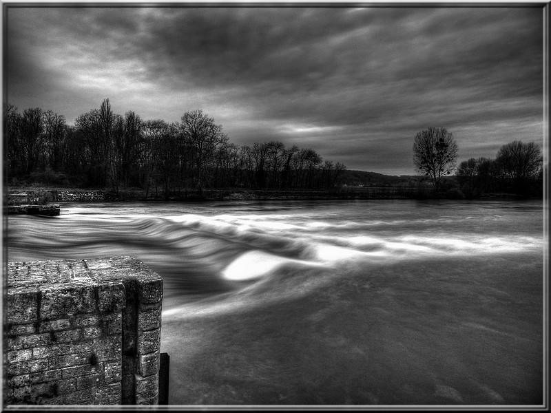  - une écluse à photon ... 288352P1050641234tonemapped800600