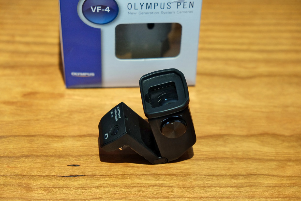 [VENDU] OLYMPUS viseur VF-4 : 145 € 289633DSCF6104