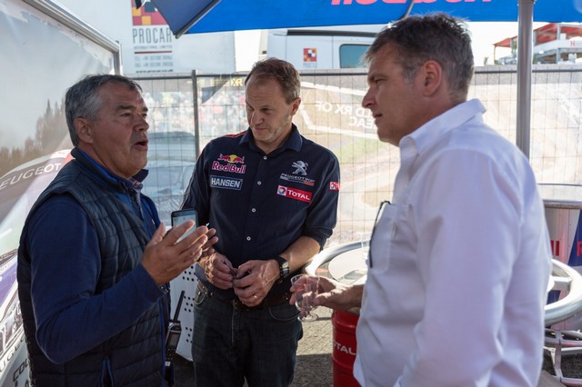 Sébastien Loeb signe, à Lohéac, son quatrième podium de suite 29298159abb83ab0b18