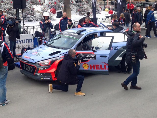 Hyundai Motor France fait vivre l’expérience i20 WRC Nouvelle Génération à Katrina Patchett 29302412510261