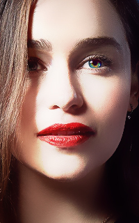 EMILIA CLARKE 293684gwen1