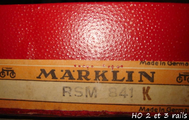 Coffrets Märklin 1936 - 1968 (rouges, noirs, verts ou bleus) 302932MarklincoffretRSM841R
