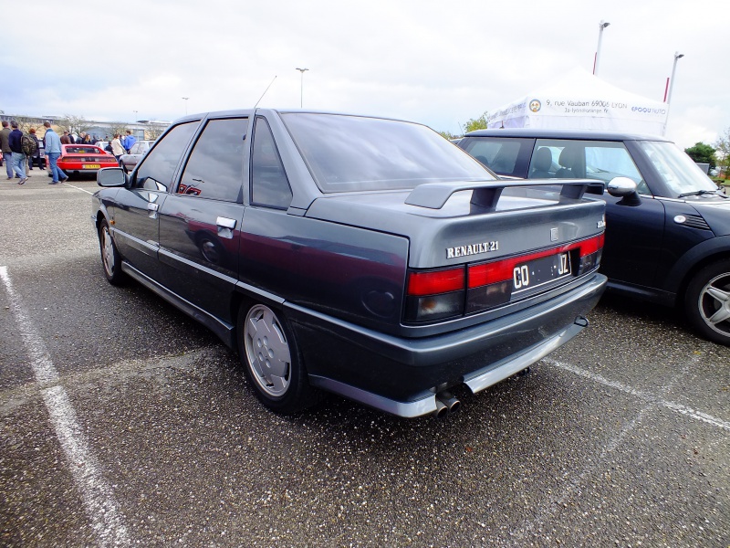 Salon de Lyon Epoqu'Auto ( France ) , édition 2016 . 307713DSCF5042