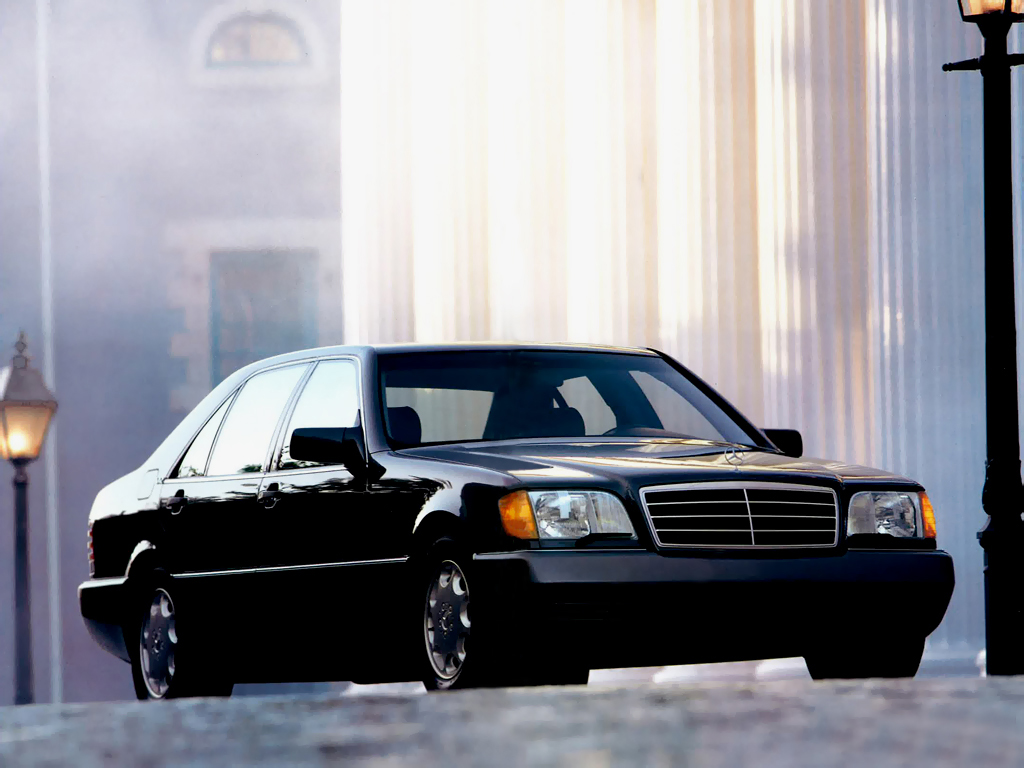 les plus belles photos de Mercedes-Benz classe S w140 et c140... juste pour rêver et pour le plaisir des yeux 312295mbw140bellephoto0011