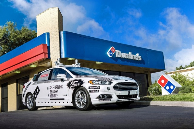 Demain, vos pizzas pourraient être livrées par des véhicules autonomes Ford 313420FordDominosAVResearch03