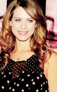 Lyndsy Fonseca 313910L10