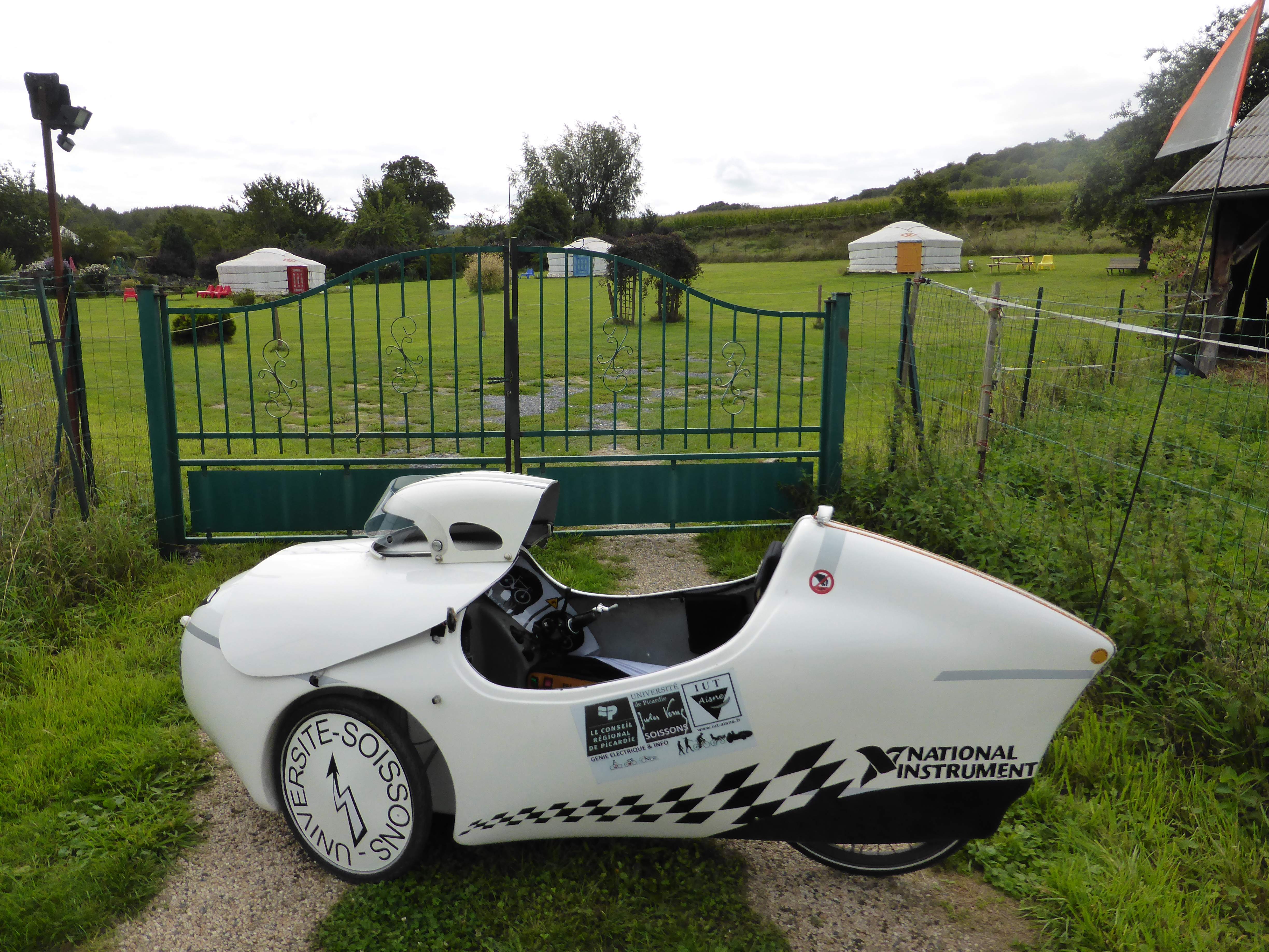 velomobile electric leiba X stream  (IUT Aisne) - Page 38 324908P1040927