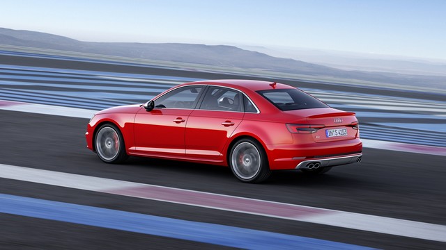 Sportives et hi-tech : les nouvelles Audi S4 et S4 Avant 325036A159017medium