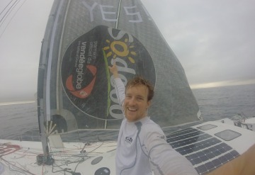 8éme édition du vendée Globe l'Everest des mers - Page 20 3287453legreementdefortunedeconradcolmanr360360