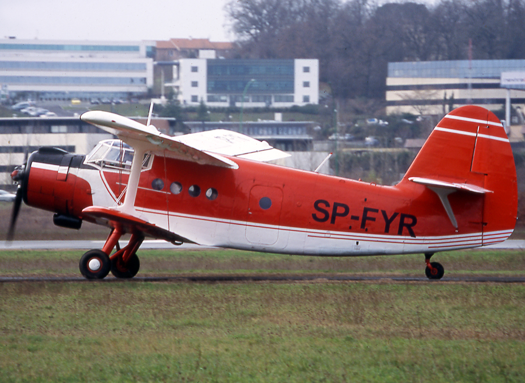 Aérodrome de Toulouse-Lasbordes - Page 2 335352AN2PrivateSPFYGLasbordes1204EPajaud