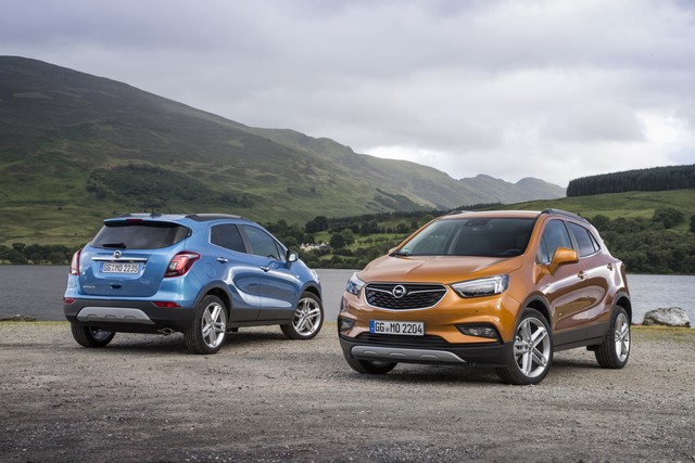 Déjà 100 000 commandes : le Mokka X dans la spirale du succès 338655OpelMOKKAX297048