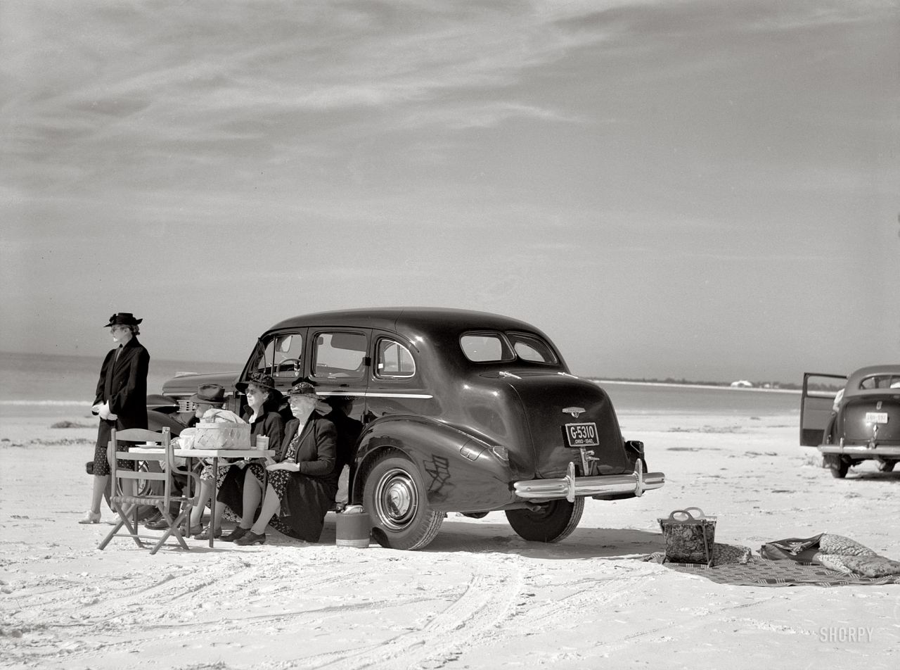 Les années 20 à 70 : photos et vidéos d'époque (partie 1) - Page 14 3457698c14617u