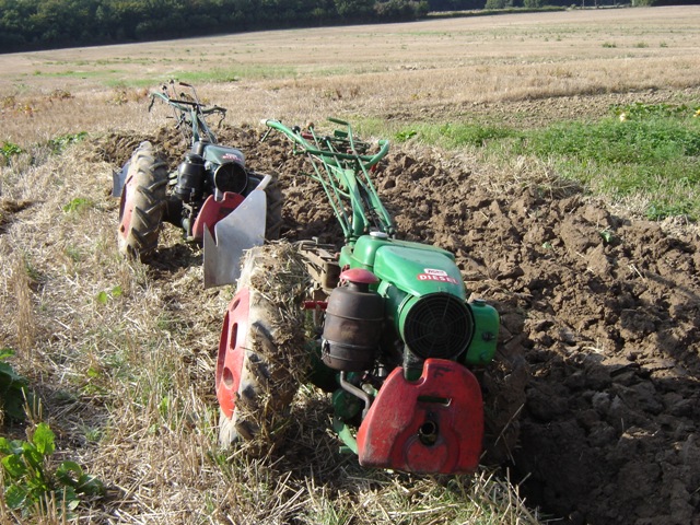 Poids de vos motoculteurs en équipement labours. 347610Lab1900Dx2face