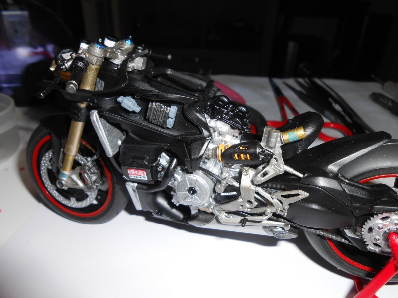 Ducati Panigale 1199 Tamiya 1/12 351294Torpilles013