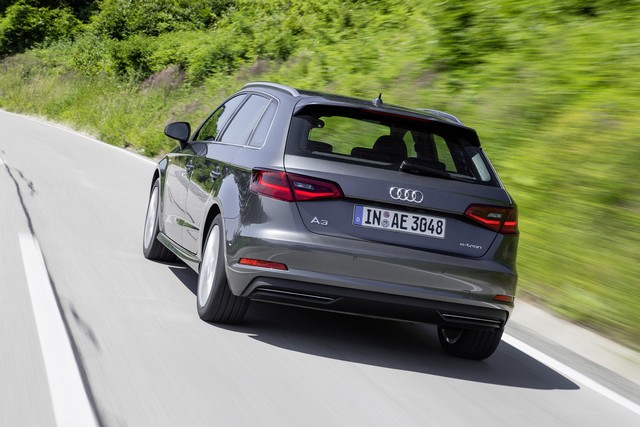 Chargée à fond pour mieux affronter l’avenir - l’Audi A3 Sportback e-tron 359430A3e140002large