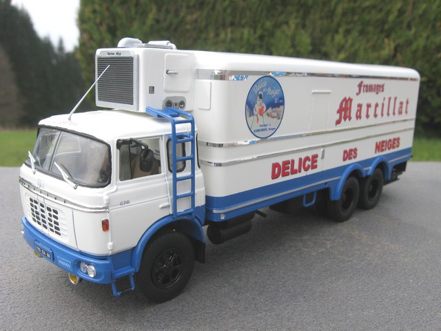 collection  ALTAYA" camions d'autrefois  "  au 1/43 - Page 5 374474IMG6111