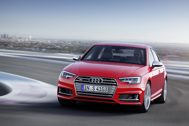 Sportives et hi-tech : les nouvelles Audi S4 et S4 Avant 376706A159012medium