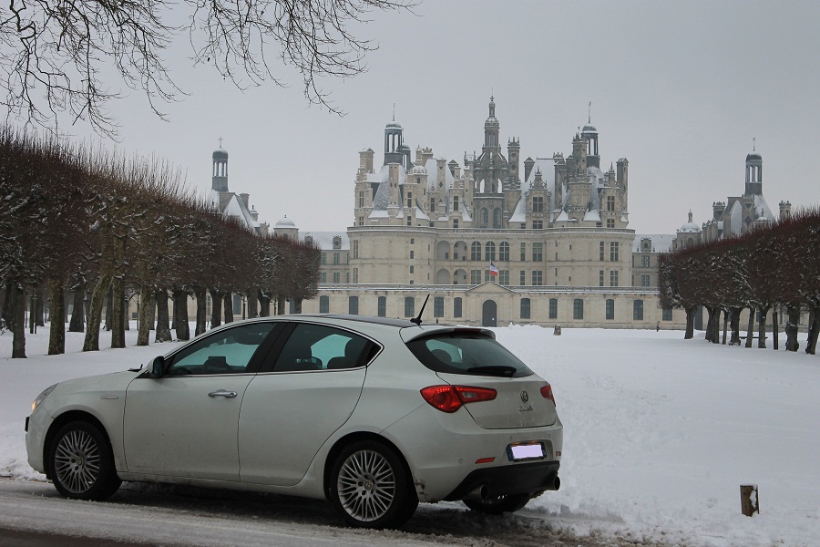 Vote pour le concours photo n°20 de Juin 2013: "Votre Alfa et les parking" 380305IMG94581