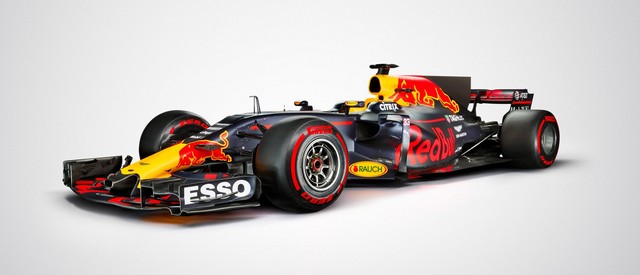 Red Bull Racing a présenté sa monoplace, la RB13 pour la saison 2017 383016rb13threequartercarpagelead