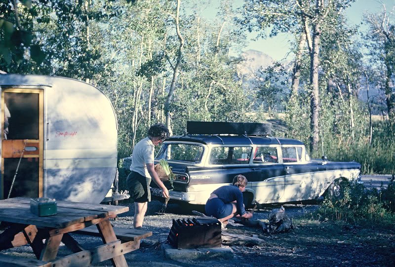 Les années 20 à 70 : photos et vidéos d'époque (partie 2) - Page 17 384457b462