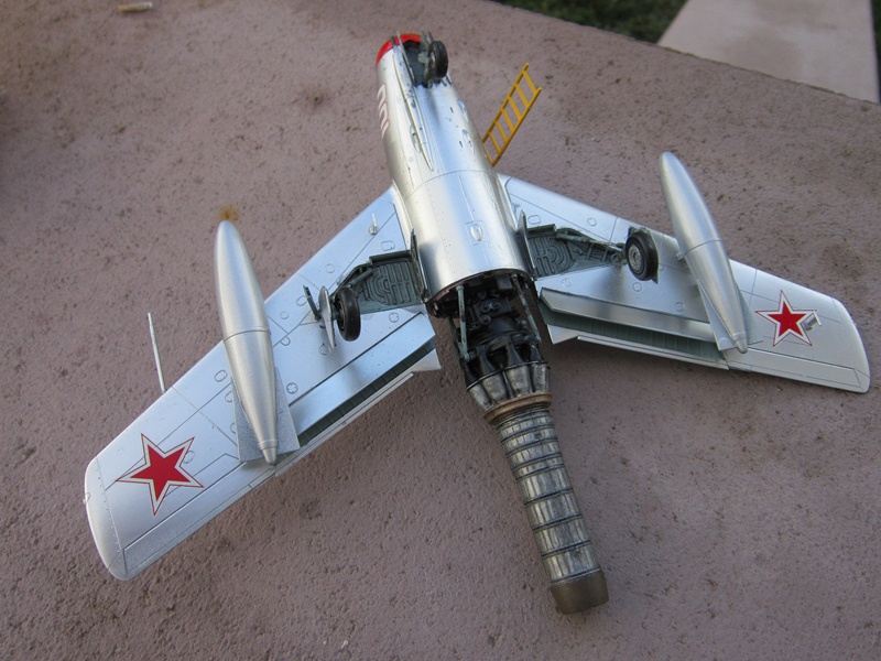 MIG 15 Bis [1/48 de TAMIYA] 390660IMG0904800x600