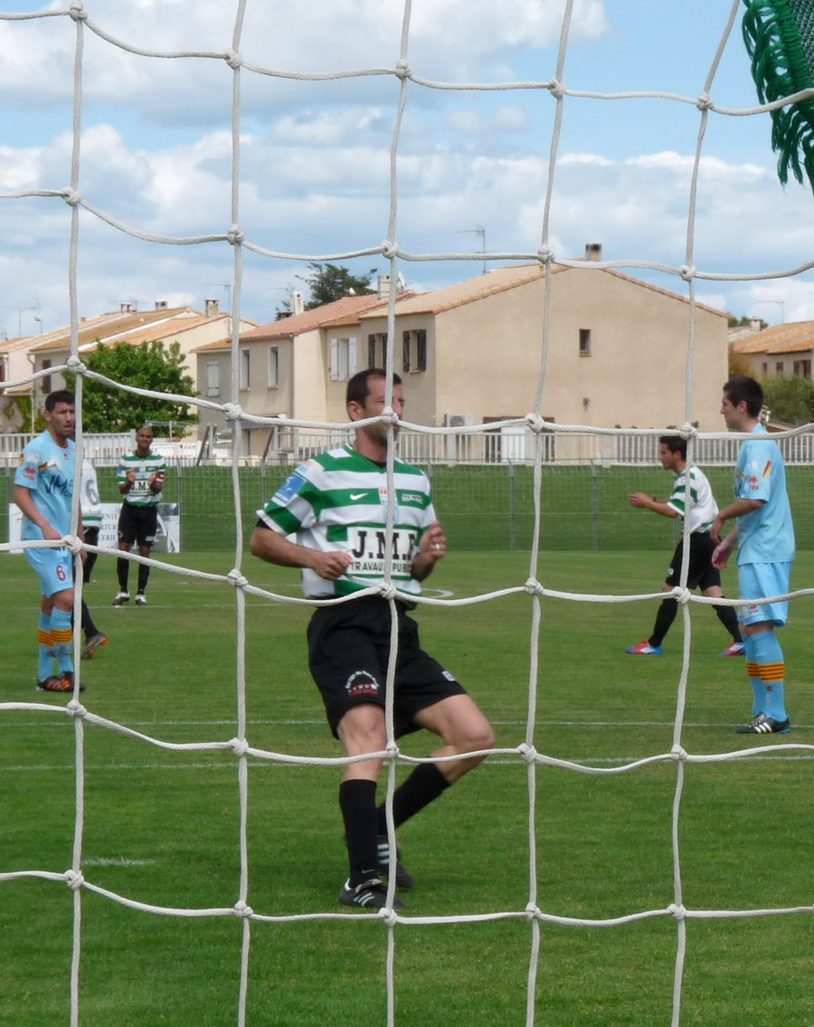 CETTE ( SETE ) ILE SINGULIERE REVIENT EN ( CHAMPIONNAT  DE)  FRANCE DE FOOTBALL AMATEUR  CFA 2 !!!!!!! - Page 2 394127Photo067