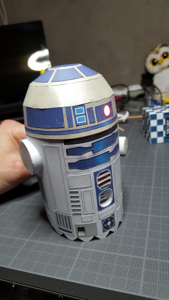 [TERMINE] R2-D2 Paper-Replika Version Vincent 39486820170129185850