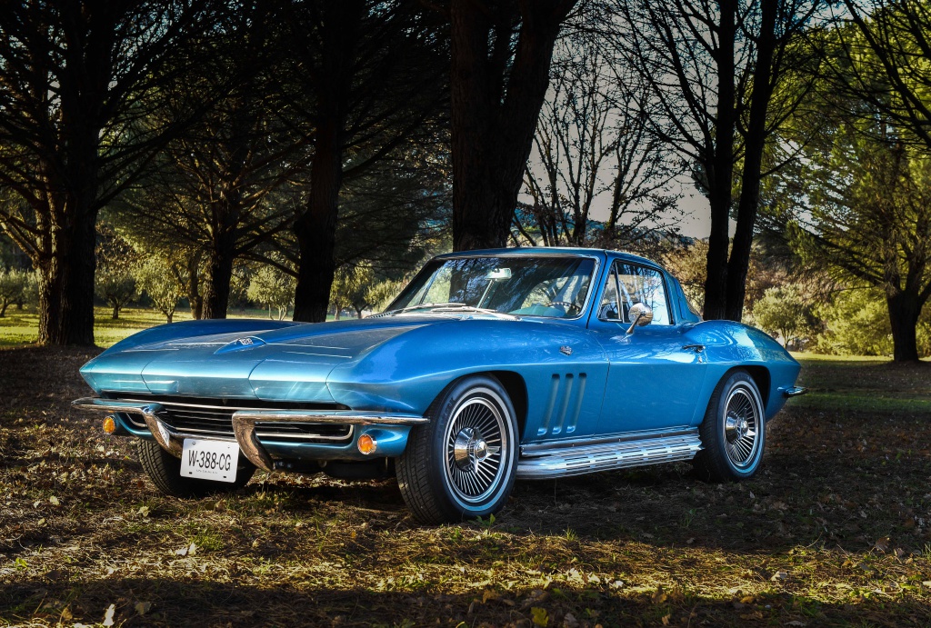 Corvette C2 bleue Nassau. Photos et histoires de la C2.. - Page 9 395103DSC2493